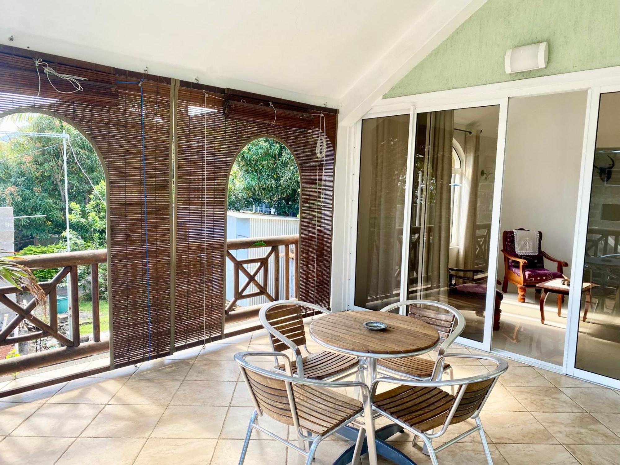 Appartamento Lakaz Tropical Ruisseau Creole Esterno foto